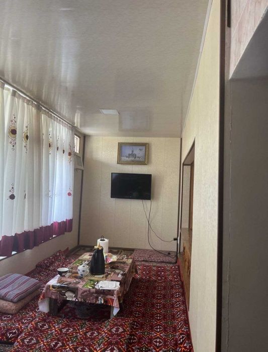 Юнусабад15, 3/2/5, 70м2,Не Торец, Парковка для авто с навесом + подвал