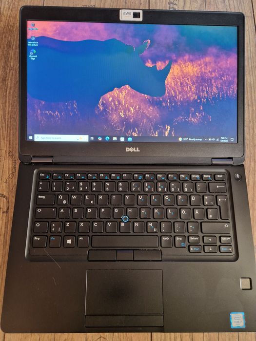 Vand Laptop DELL Latitude 5480,  I7 gen 6,8gb ram, 256 ssd, Nvidia 930MX