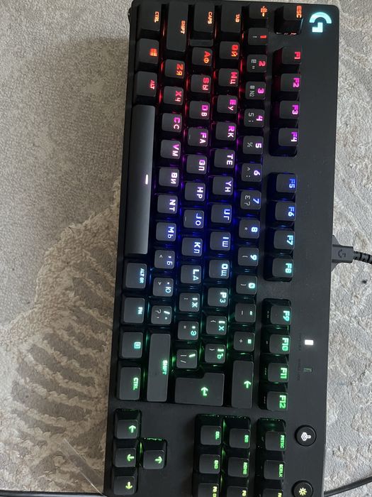 Logitech g pro Клавиатура