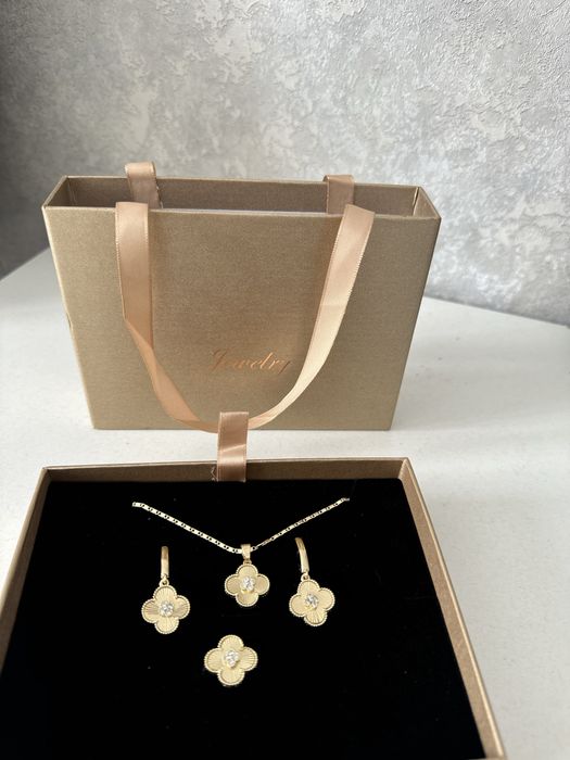 Медицинская золото комплект