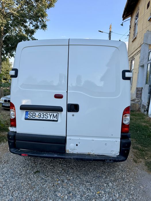 Microbuz Renault Master 2.5 dCi