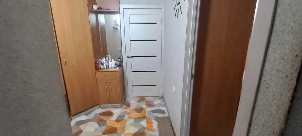 Продается  2 комнатная квартира