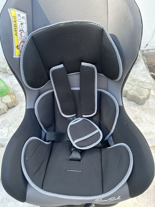 Продам автокресло новое