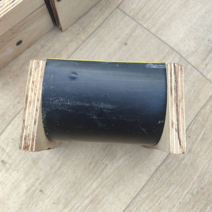 Кормушка для кроликов