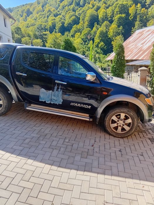 De vanzare l200  anul 2006