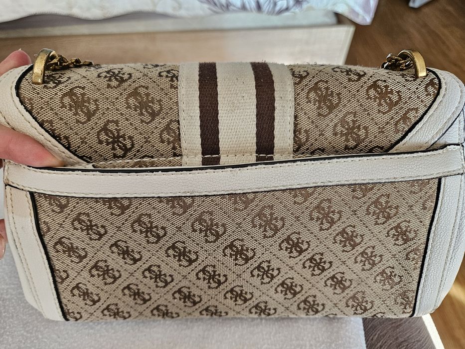 Чанта Guess Оригинална