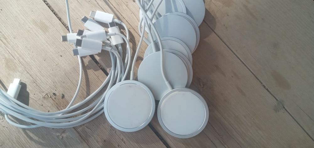 BezpravodnikZaryadnik