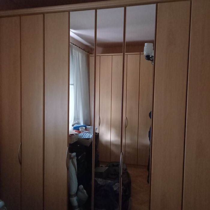 Dressing pentru haine