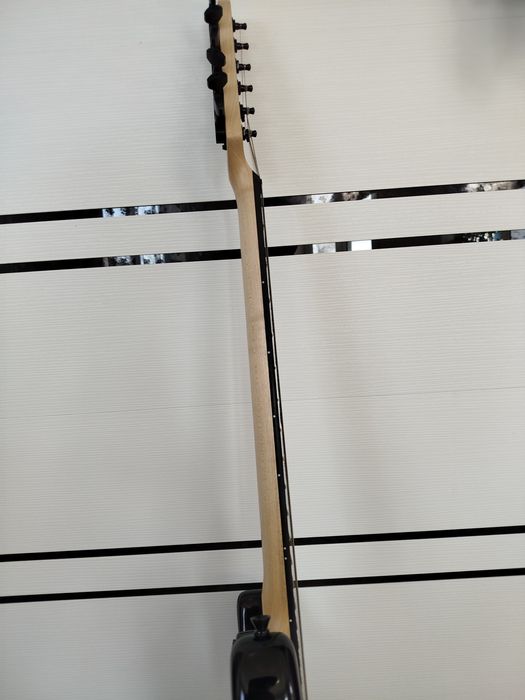 Продам Электрогитару