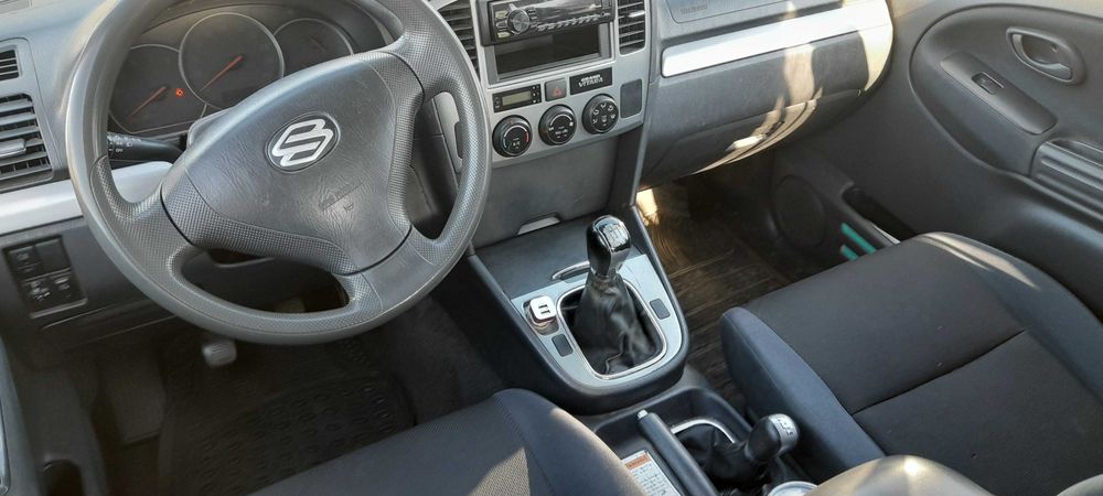 Suzuki Grand Vitara 2004