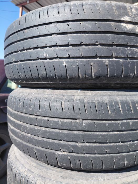 Продам шины комплект бу