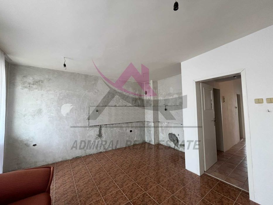 Продава се Многостаен апартамент в Варна, Аспарухово - 108 кв.м за 1574 €/кв.м - Снимка #4