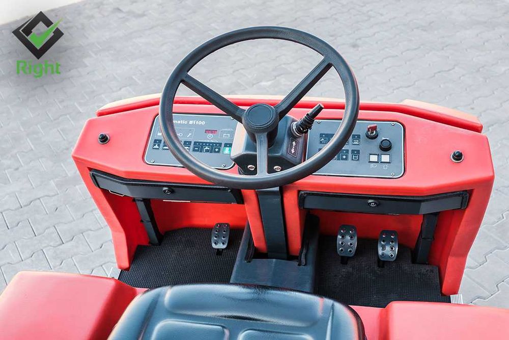 Метачна и миячна машина на батерии Hако B 1100 / ЛИЗИНГ