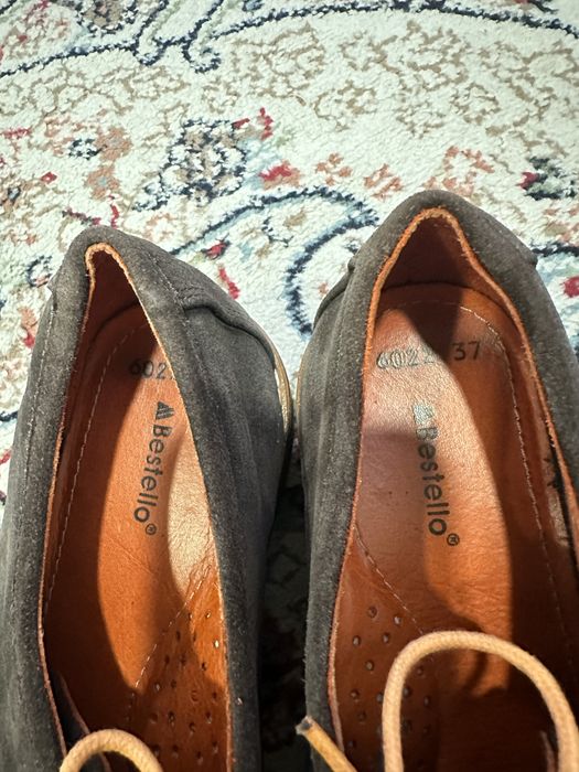 Продам обувь в хорошем состоянии