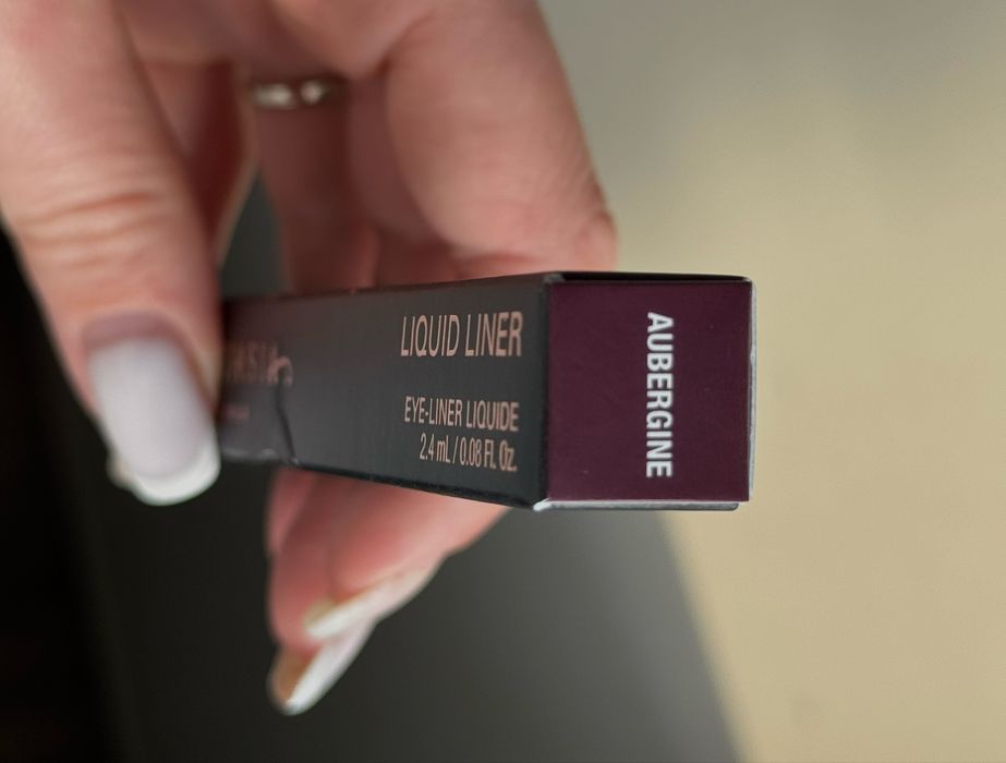 ANASTASIA BEVERLY hills liquid liner Очна линия