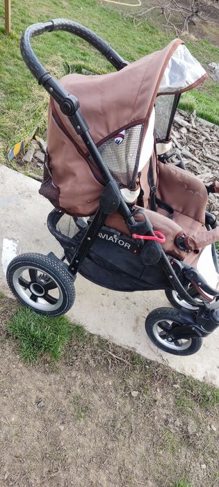 Детская коляска 3 в 1