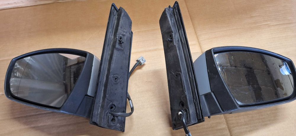 Странични огладала Форд Ц-Макс