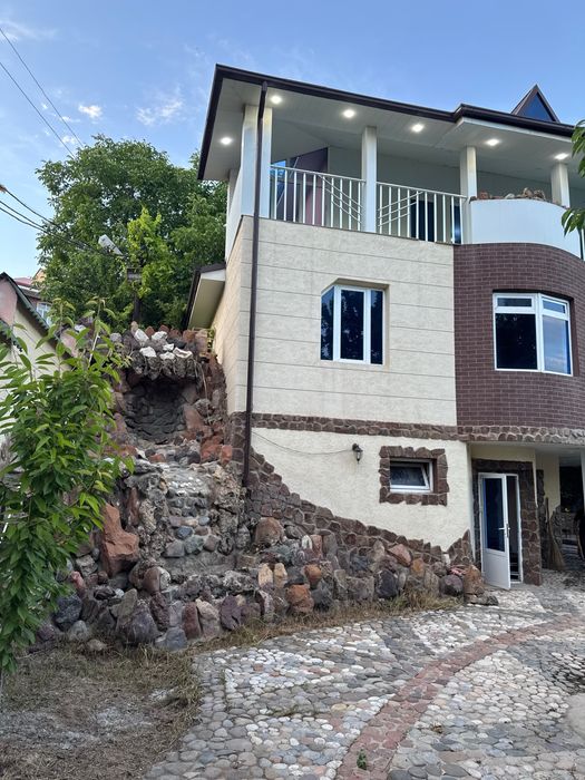 Dacha bochka 9.13sotok dala hovli