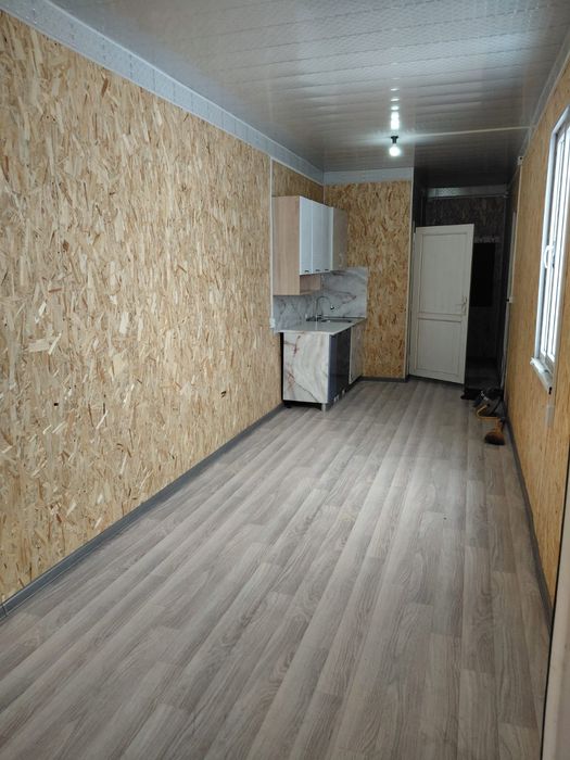 Утепленный, жилой контейнер.