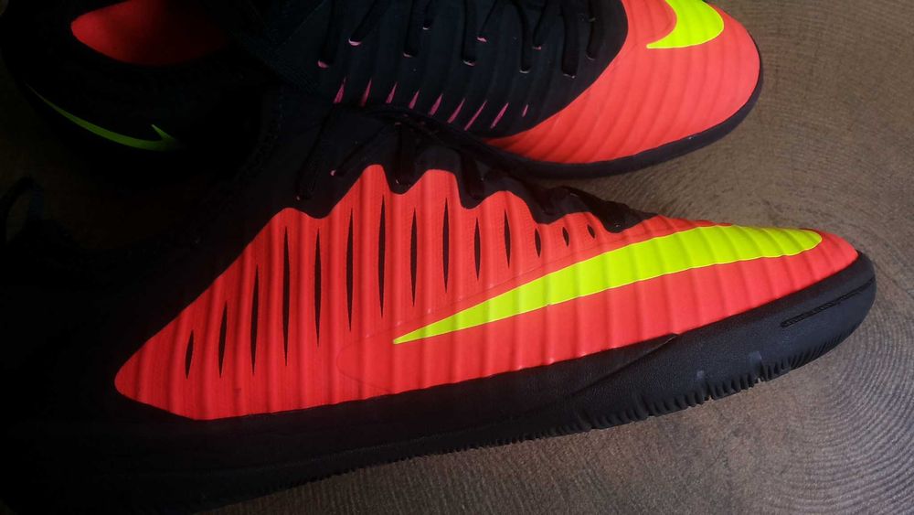 NIKE MERCURIAL X Shoes Размер EUR 40,5 / UK 6,5 обувки 300-14-S
