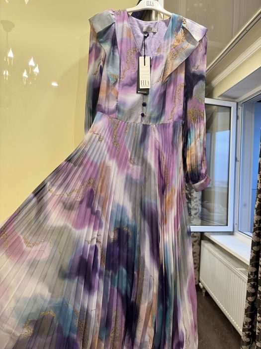 Платье новое шикарное турецкое 42-44размер