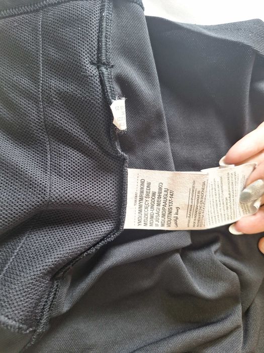 Under Armour М размер 137-147