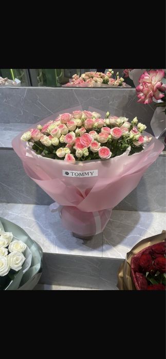 Цветы голландские розы