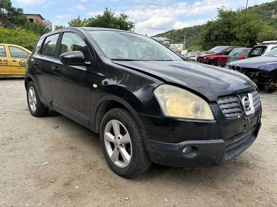 Нисан Кашкай 2.0 бензин на части