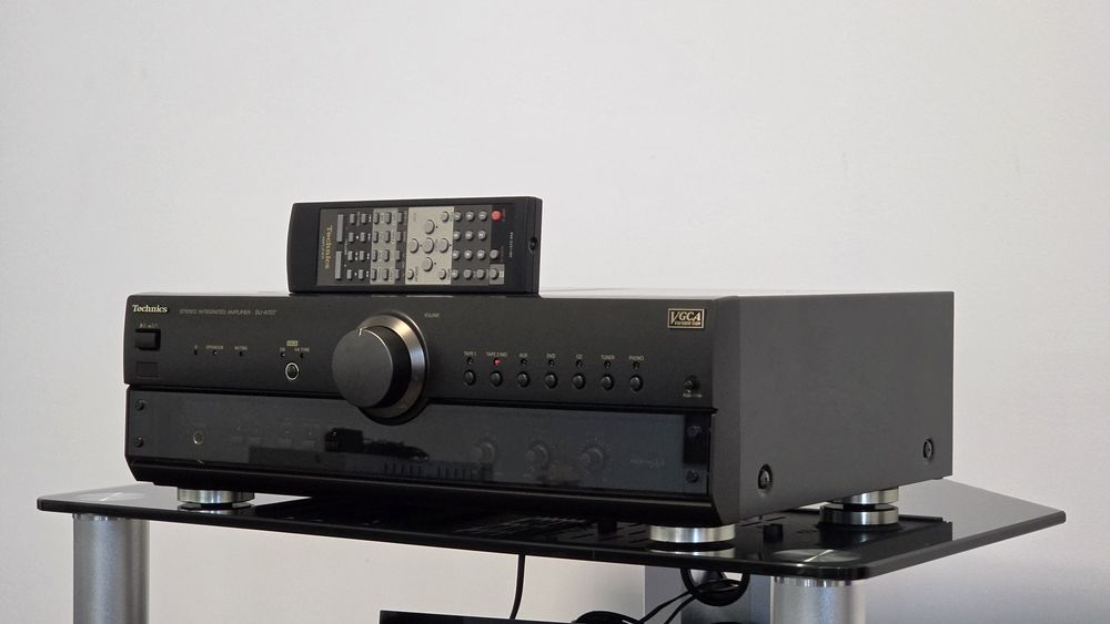 Amplificator stereo Technics SU-A707 cu telecomanda