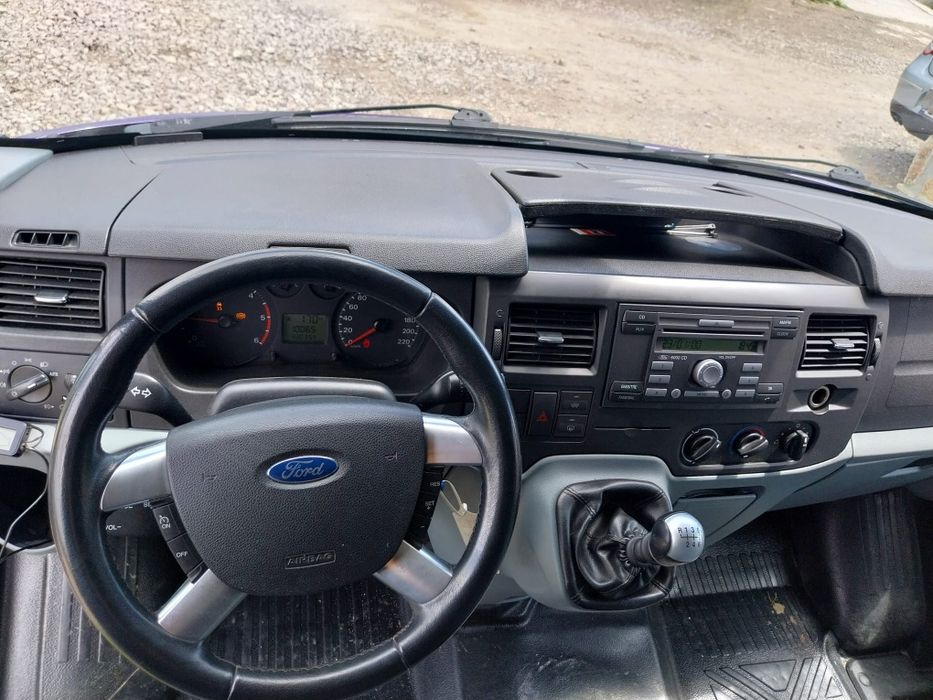 FORD Tourneo 2010 — imagine 5
