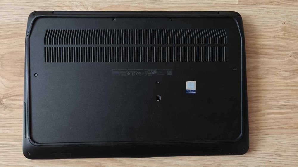 Laptop HP ZBook 15 G3 i7-6820HQ SSD 512 GB, Ram 16GB Video M2200 15.6"