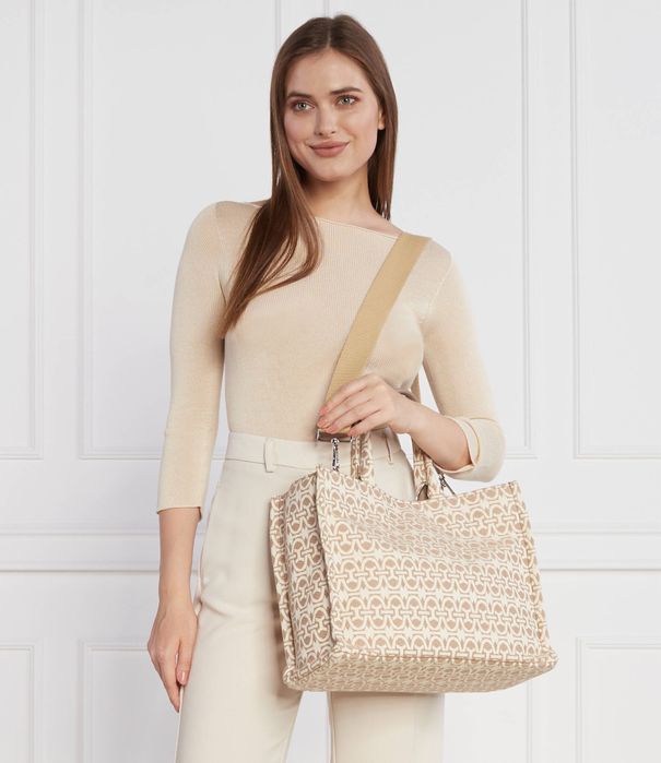 Дамска tote чанта Coccinelle