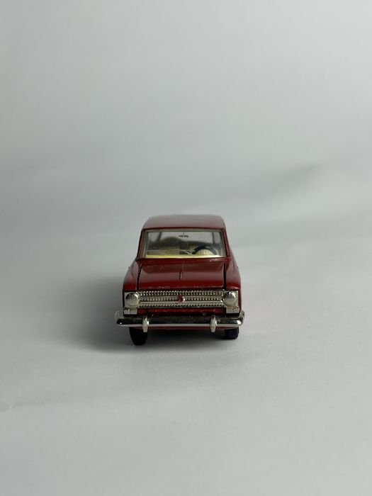 Продам Москвич Коллекционная Игрушка