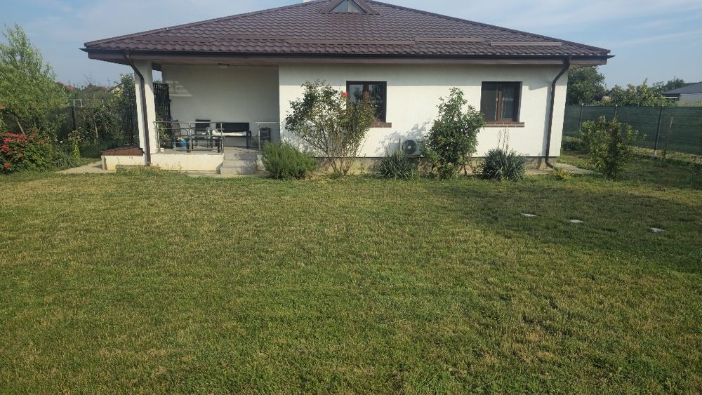 Casa mobilata complet, gata de mutare-Sabareni,1000 mp teren, Direct Proprietar!