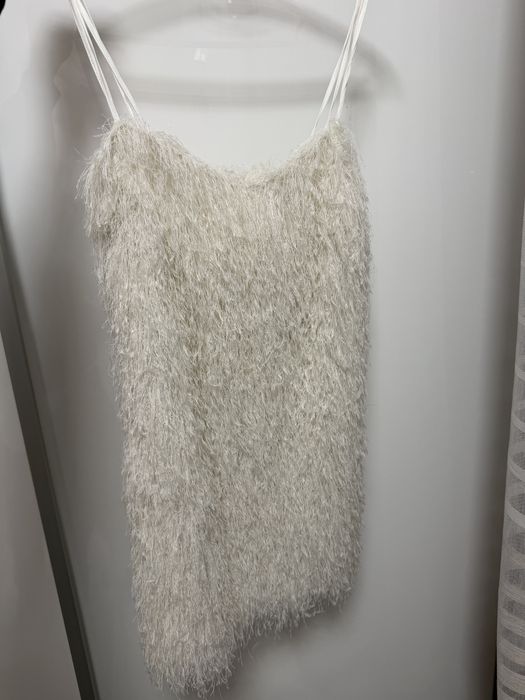 Чисто нова рокля Zara