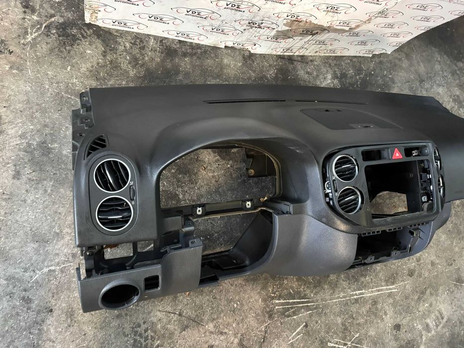 Plansa bord Volkswagen Golf 6 plus an 2011