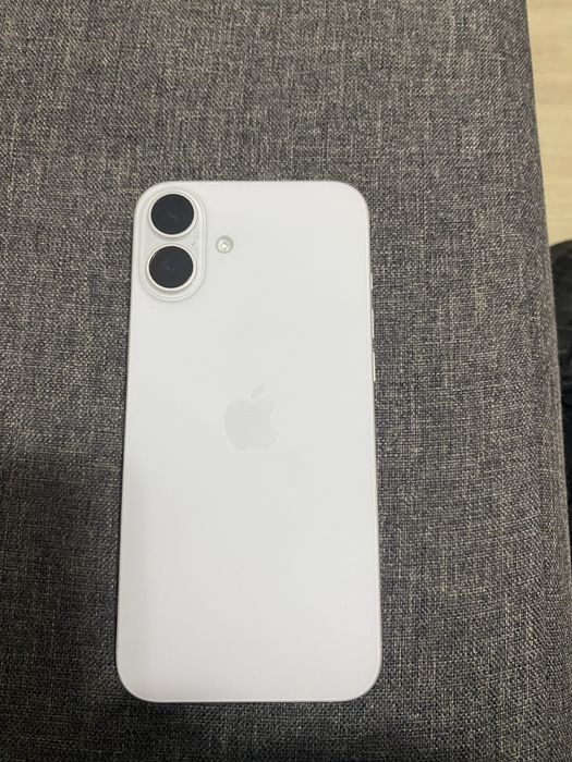 Iphone 16 plus in Stare extrem de buna