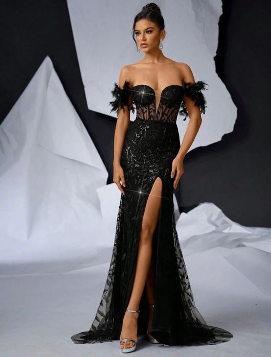 Елегантна рокля.