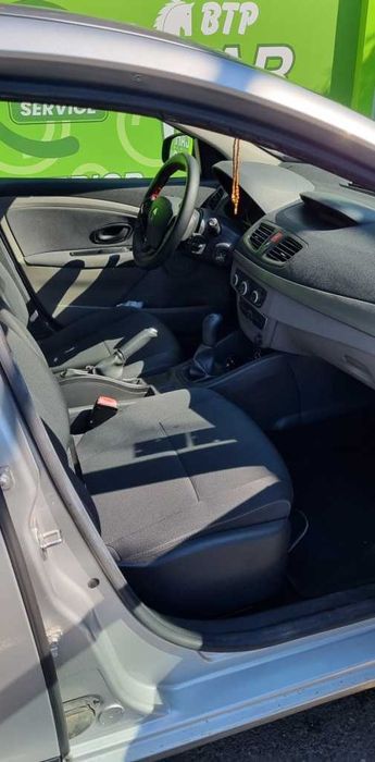 Renault Fluence 2010, unic proprietar de noua ,98000 km