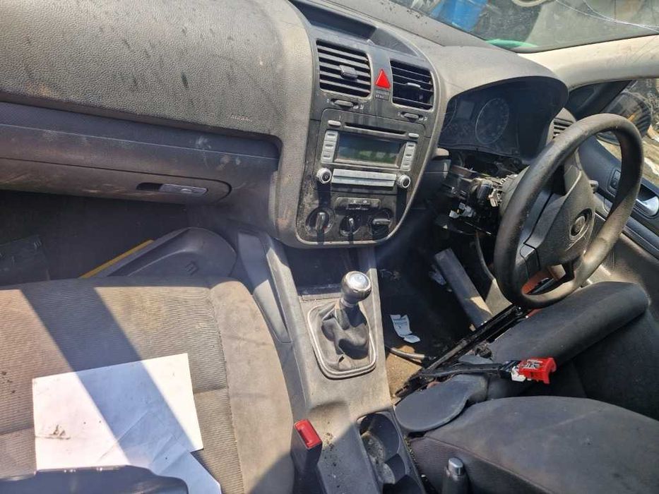 VW Golf 1.6fsi 116кс за части