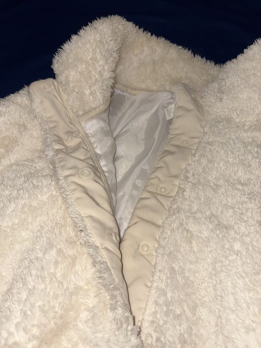 Hanorac polar pufos si calduros alb H&M marime XL, nou cu eticheta