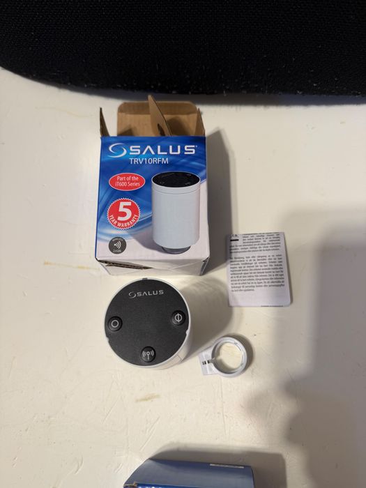 Salus TRV10RFM - cap termostat calorifer inteligent