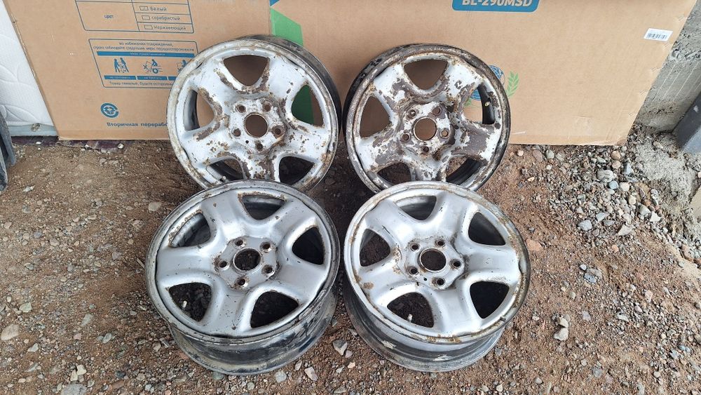 Диски R16 Toyota