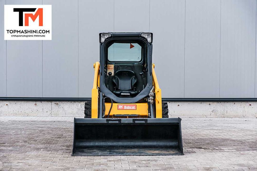 Наем на мини челен товарач Bobcat S450