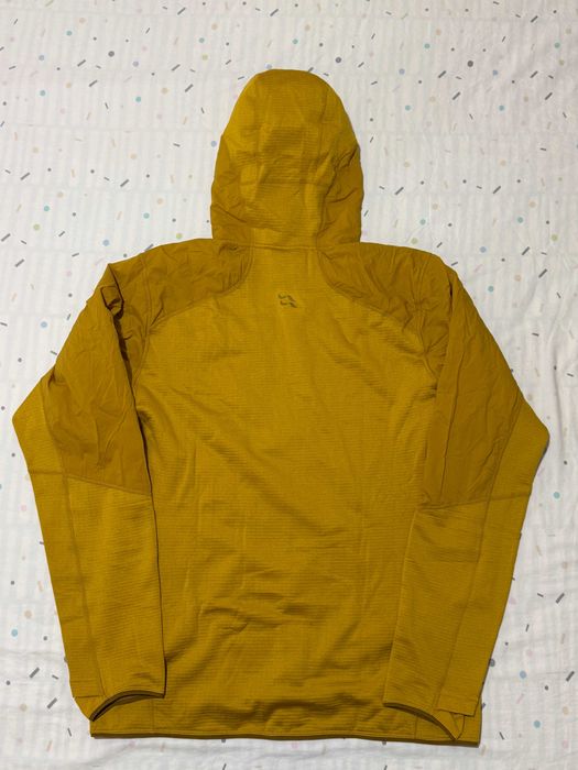 Продавам нов Rab Ascendor Summit Hoody Sahara L – технически полар