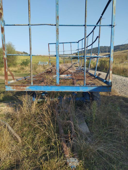 Vind baloți lucerna..vind tractor Deutz fahr .și altele