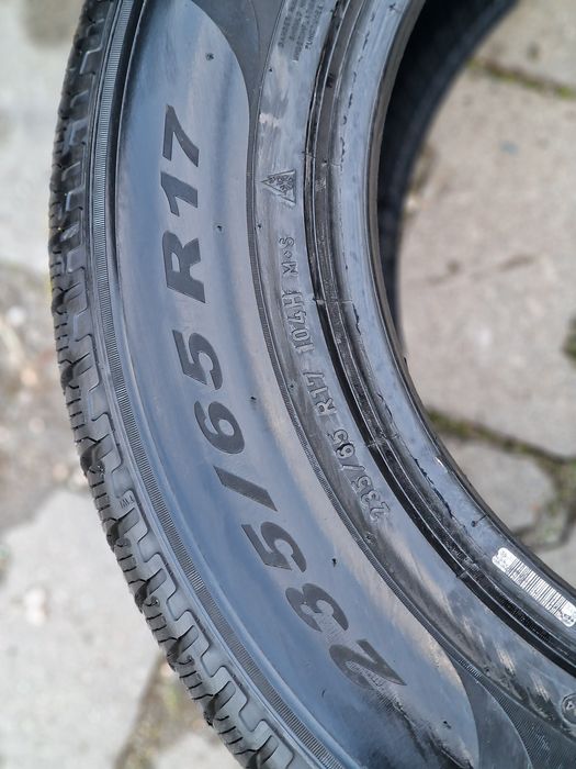 235 65 17 Pirelli