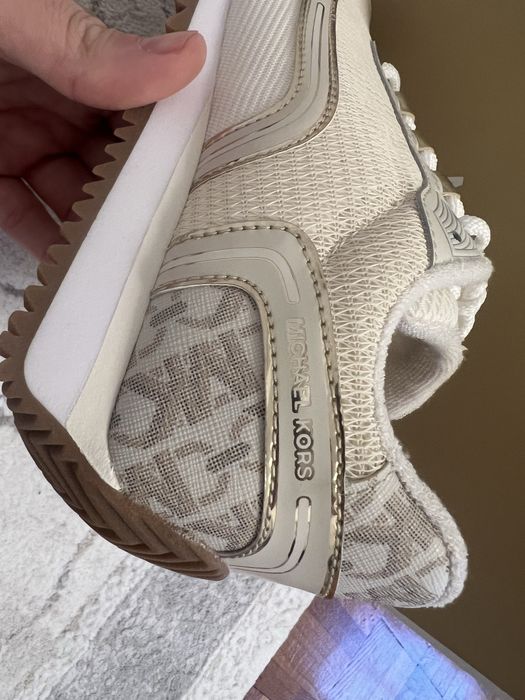 Adidasi Michael kors 38,5 / 7.5 us