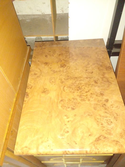 Продам кухоный гарнитур б/у.