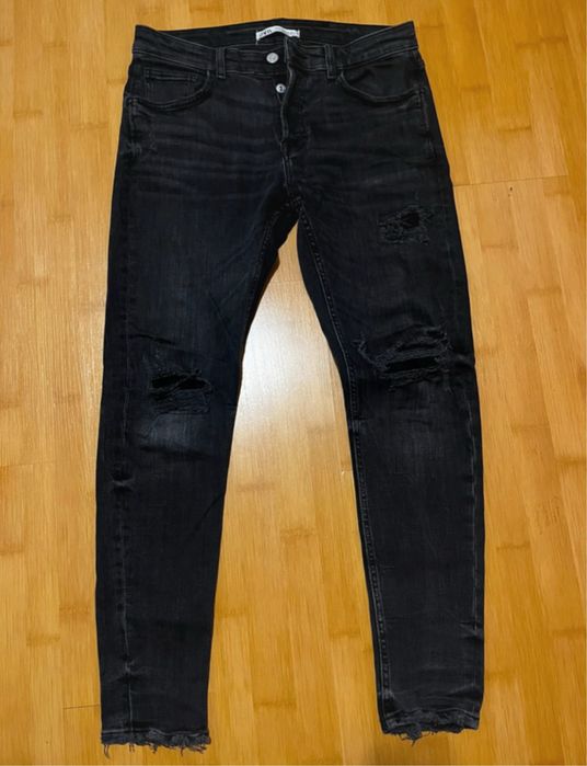 Blugi bershka barbati